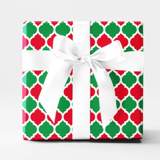 Bright Red and Green Christmas Quatrefoil Wrapping Paper (Bright Red and Green Christmas Quatrefoil Wrapping Paper)
