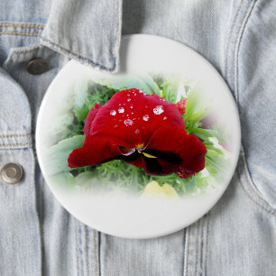 Bright red pansy 6 cm round badge