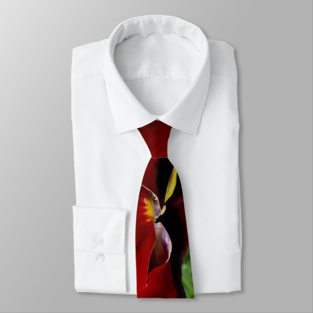 Bright red pansy tie (Tied)