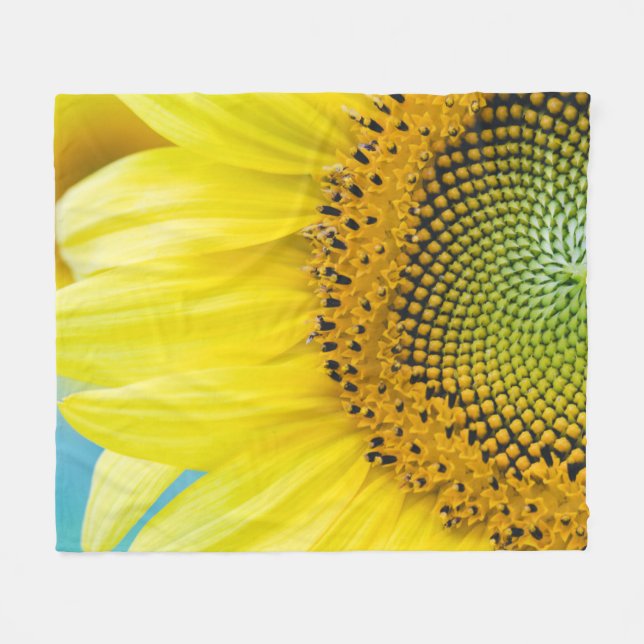Bright Sunflower Fleece Blanket (Front (Horizontal))