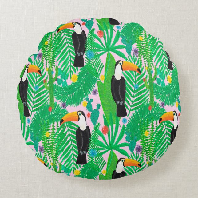 Bright tropical seamless hand drawn pattern with t round cushion (Front)