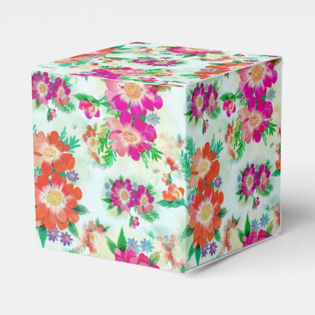 Bright Vintage Floral Pattern Favour Box (Front Side)