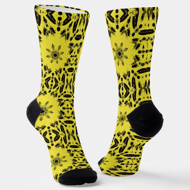 Bright yellow black geometric pattern kitty voices socks (Angled)