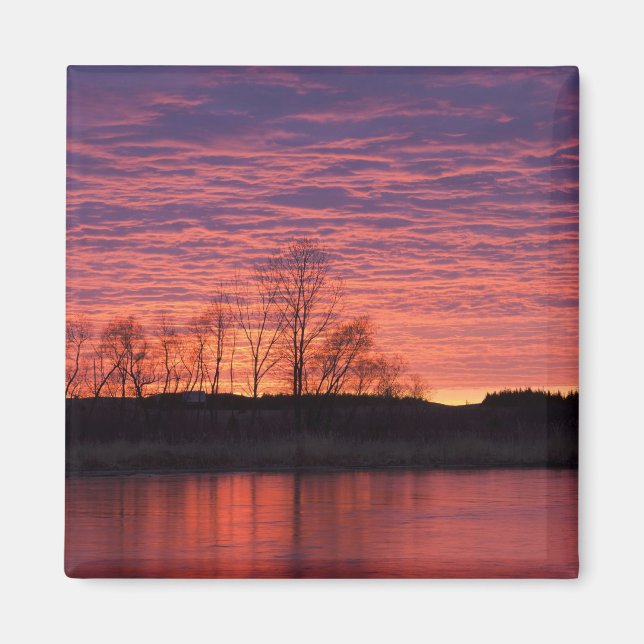 Brilliant sunset reflects into the Calamus River Magnet (Front)