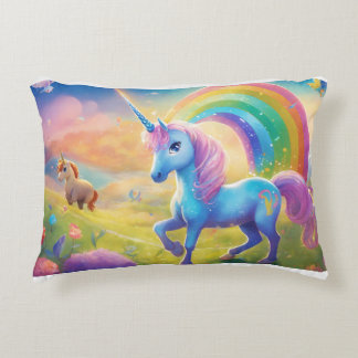 Brillo el Unicornio y la Círculo de Sabiduría Decorative Cushion