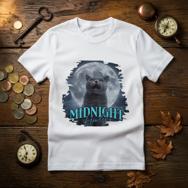 British Shorthair Cat Howling At The Moon T-Shirt (Creator Uploaded)
