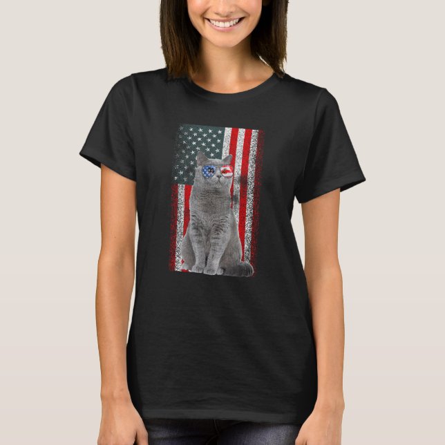 British Shorthair Cat US Flag Sunglasses Independe T-Shirt (Front)