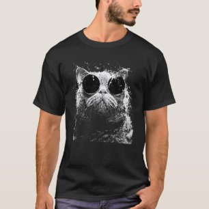 British Shorthair Cat with Round Shades Grunge Sty T-Shirt