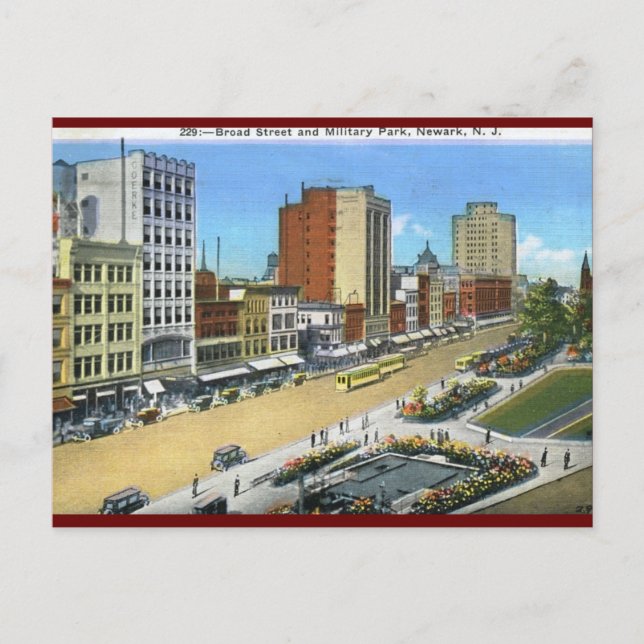 Broad St., Newark NJ Vintage Postcard (Front)
