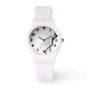 Broken Illusion Watch