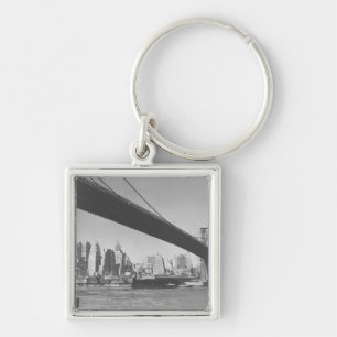 Brooklyn bridge and Manhattan skyline New York Key Ring