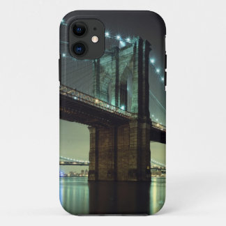 Brooklyn Bridge at night  Manhattan Bridge iPhone 11 Case