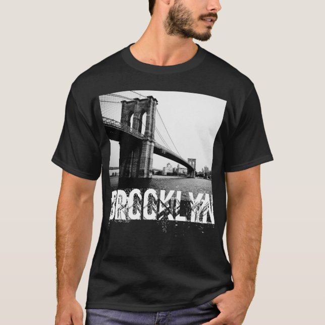 Brooklyn Bridge Men's T-Shirt (Front)