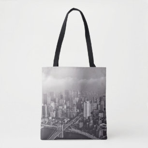BROOKLYN BRIDGE NEW YORK A FOGGY DAY TOTE BAG
