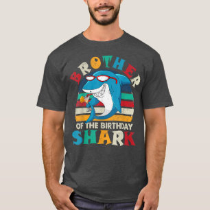 Brother Of The Birthday Shark Funny Retro Brother  T-Shirt