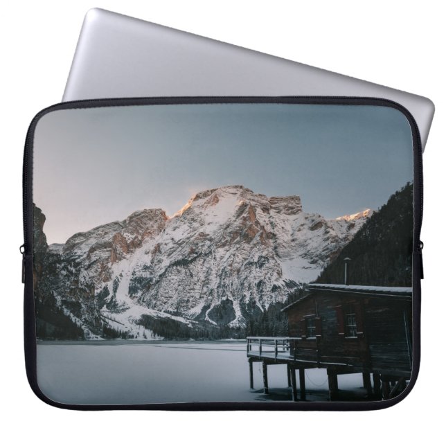 BROW HOUSE BEAR MOUNTAIN LAPTOP SLEEVE (Front)