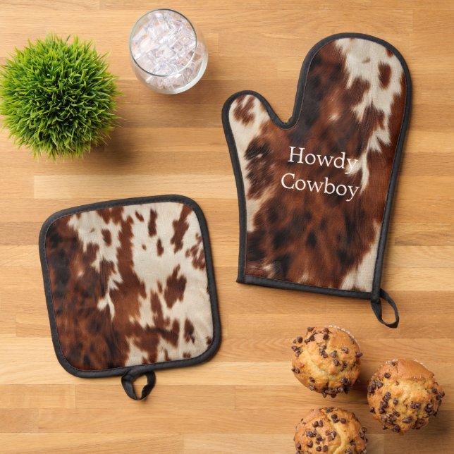 Brown Cream Cowhide  Oven Mitt & Pot Holder Set (Top Down)