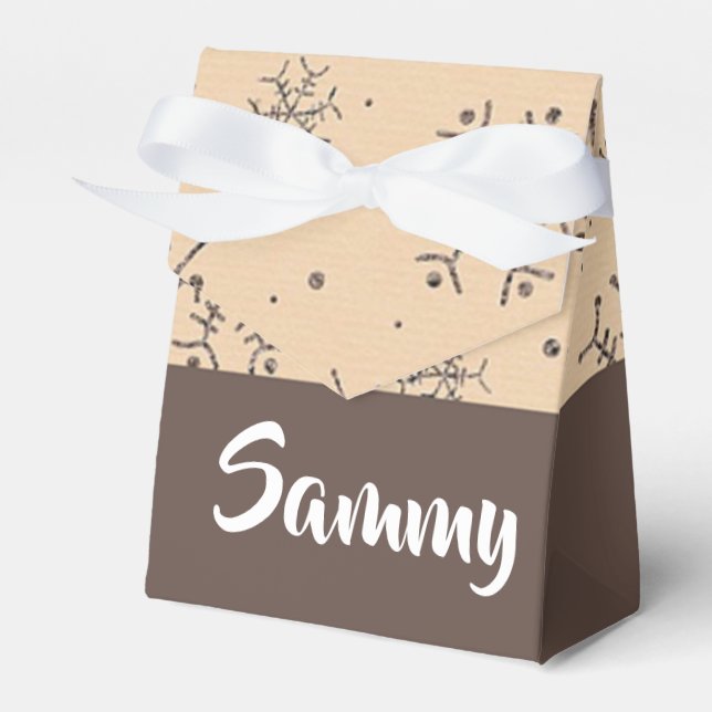 Brown decorative snowflakes on favour box (Front Side)