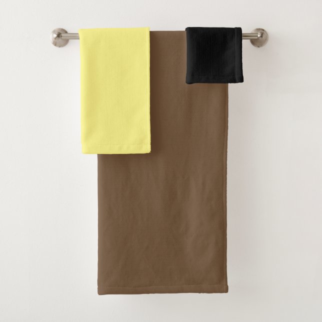 Brown Yellow Black Pattern Bath Towel Set (Insitu)