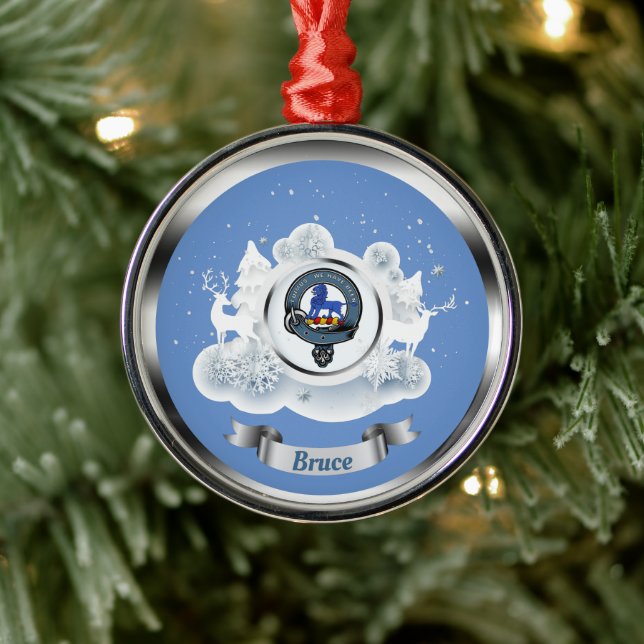 Bruce Clan Badge in Winter Scene Xmas Metal Tree Decoration (Tree)