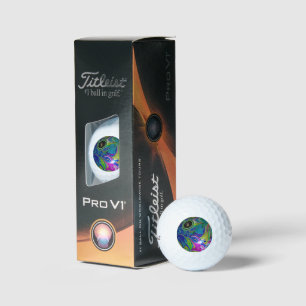 Bubblegum Lawn Bowl, Titleist Golf Balls