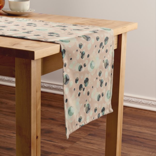 BUBBLES elegance Short Table Runner (In Situ)