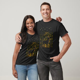 Buck Hunting USA Camouflage Patriotic Outdoor  T-Shirt