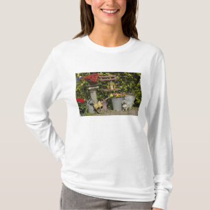Buckets, shoes, and flowers, Zaanse Schans, T-Shirt
