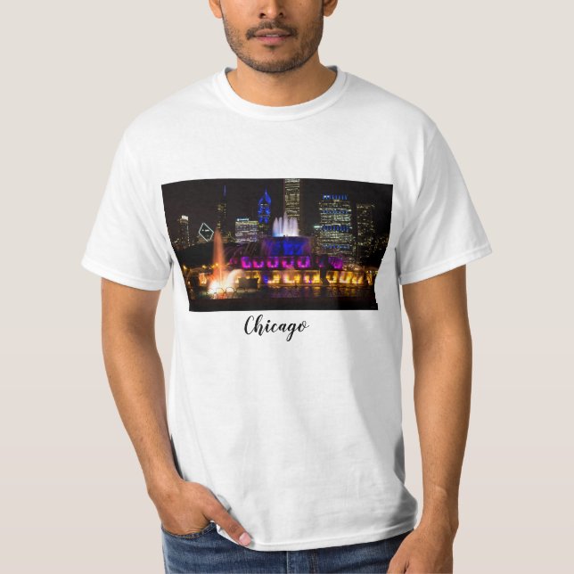 Buckingham Fountain Chicago T-Shirt (Front)
