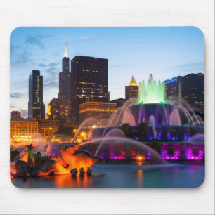 Buckingham Fountain Lit At Night Mouse Pad