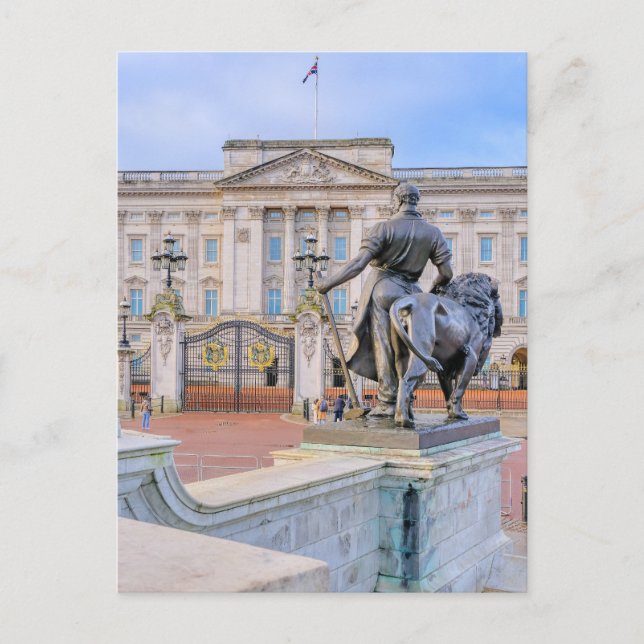 Buckingham Palace, London UK Postcard (Front)