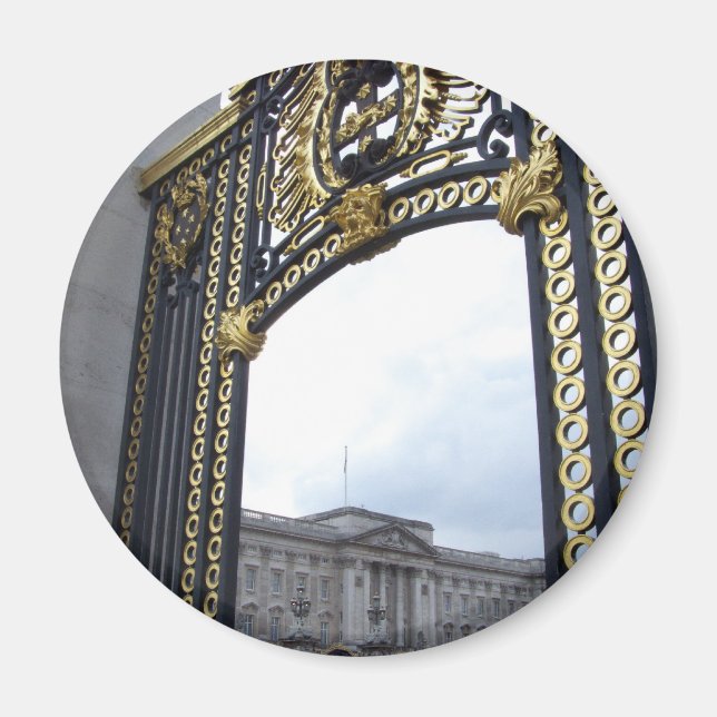 Buckingham Palace Magnet (Front)