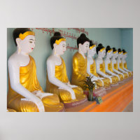 Buddhist statues in Umin Thounzeh