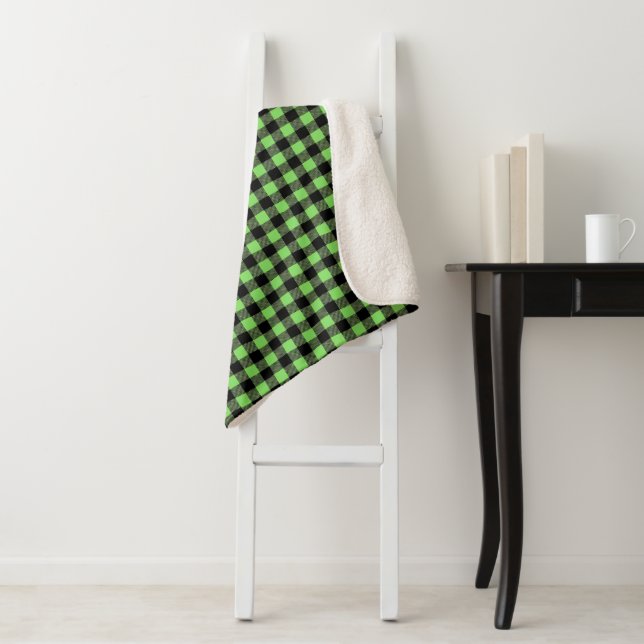 Buffalo Plaid Print Sherpa Blanket (In Situ)