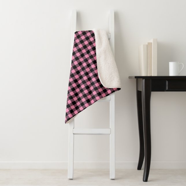 Buffalo Plaid Print Sherpa Blanket (In Situ)
