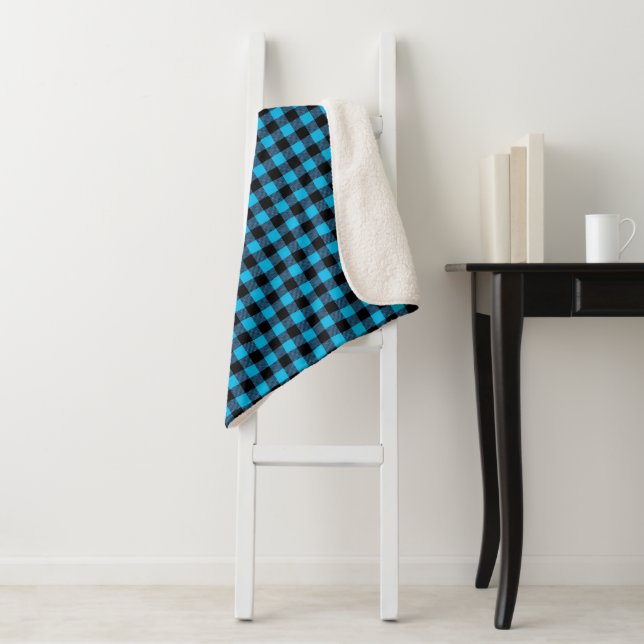 Buffalo Plaid Print Sherpa Blanket (In Situ)