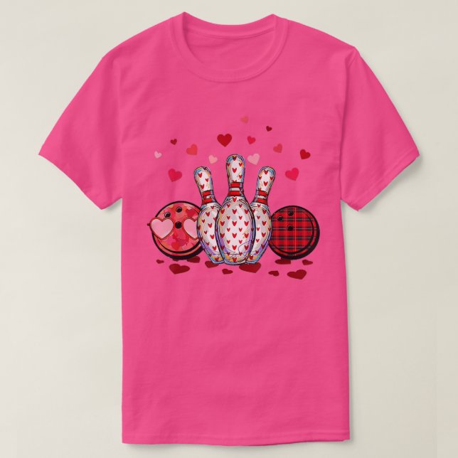 Buffalo Plaid Red Bowling Gnome Christmas Valentin T-Shirt (Design Front)