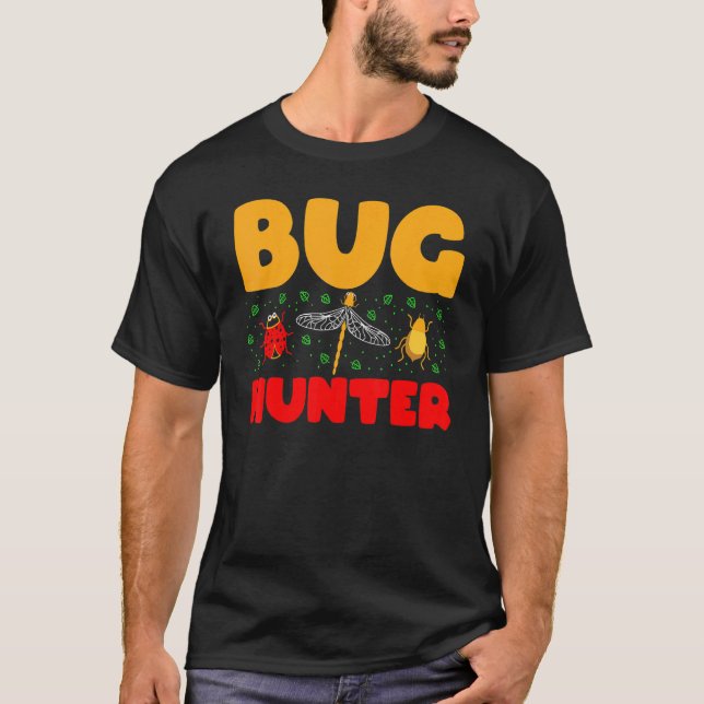 Bug Hunter Ladybugs Dragonfly Bee Bug Beetle Wasp  T-Shirt (Front)