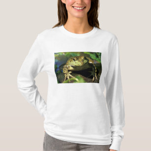 Bull frog. T-Shirt