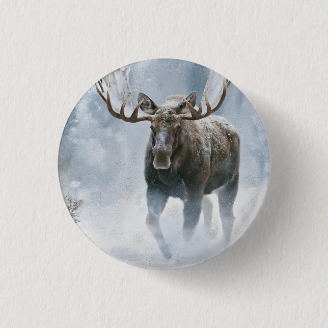 Bull Moose Walking Through Boreal Snow 3 Cm Round Badge (Front)