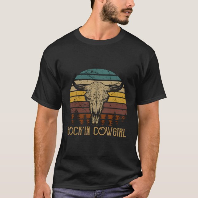 Bull Skull Cowhide Howdys Rock'In Cow T-Shirt (Front)