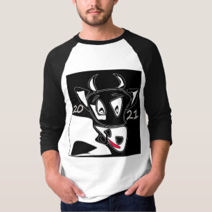 Bull symbol New Year 2021 Chinese calendar black w T-Shirt