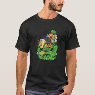 Bulldog Drinking Beer St Patricks, Funny St Patric T-Shirt