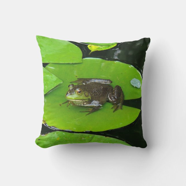 Bullfrog on Lilypads Cushion (Front)