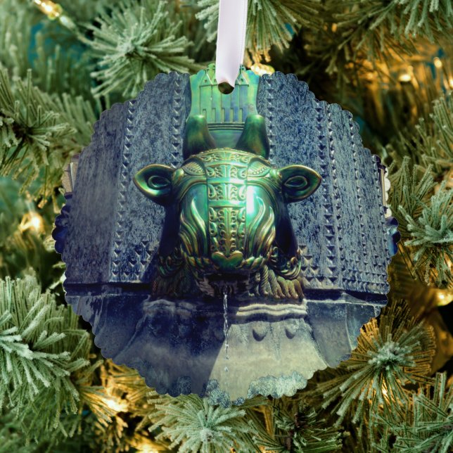 bull's head fountain   tree decoration card (Insitu (Tree))