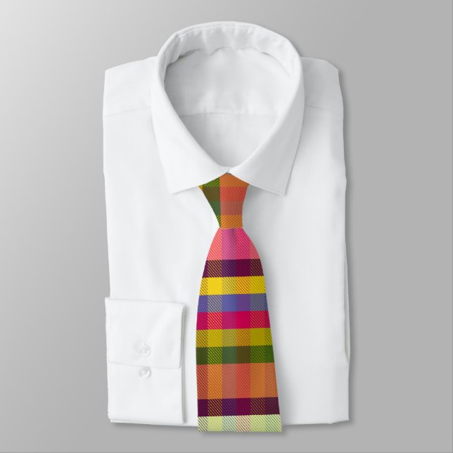 Bumbling Plaid BB Tie (Tied)