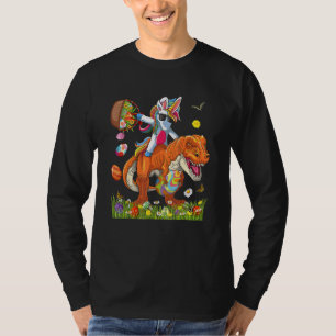 Bunny Riding Dinosaur Holding Egg Basket Easter Da T-Shirt