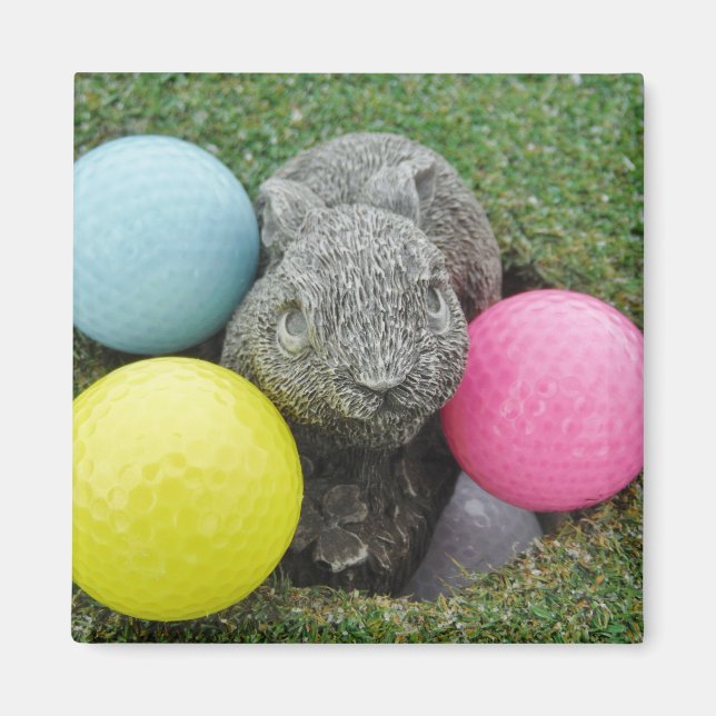 Bunny with coloured golf balls magnet (Front)