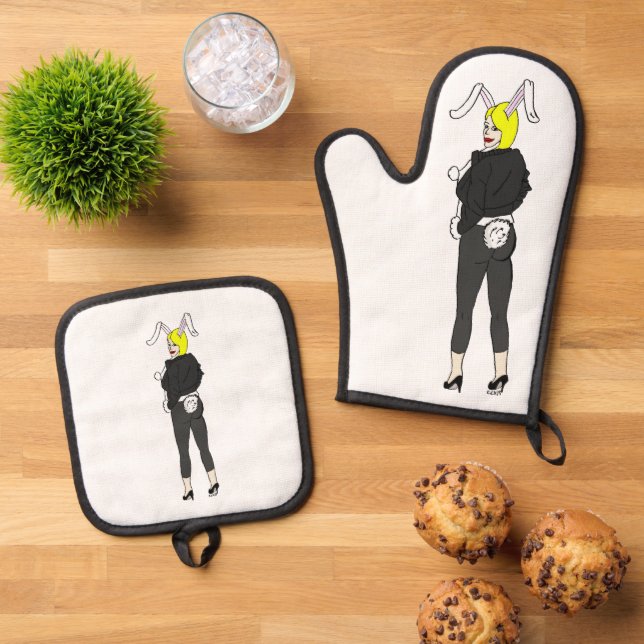bunnygirl     oven mitt & pot holder set (Top Down)