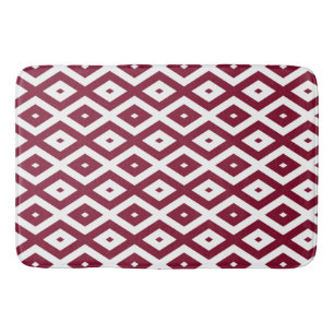 Burgundy and white diamond pattern bath mat